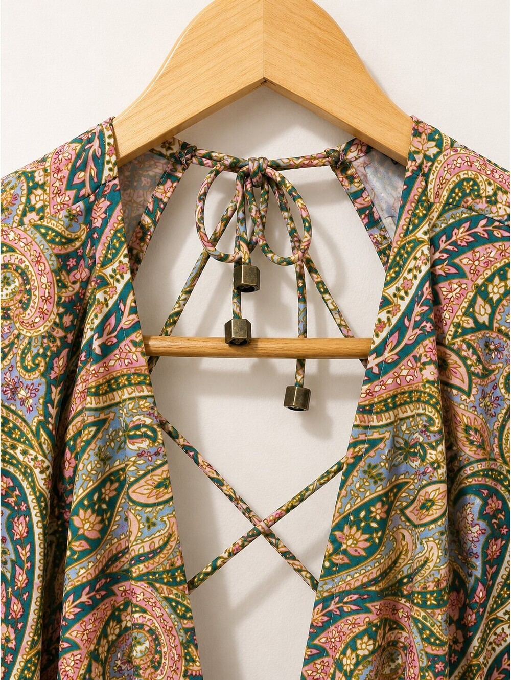 Suboo Small Paisley Print Midi Dress with Puff Sleeves and Open Back - Picture 4 of 5